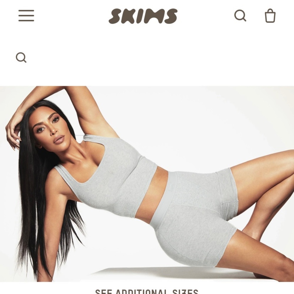 SKIMS SET